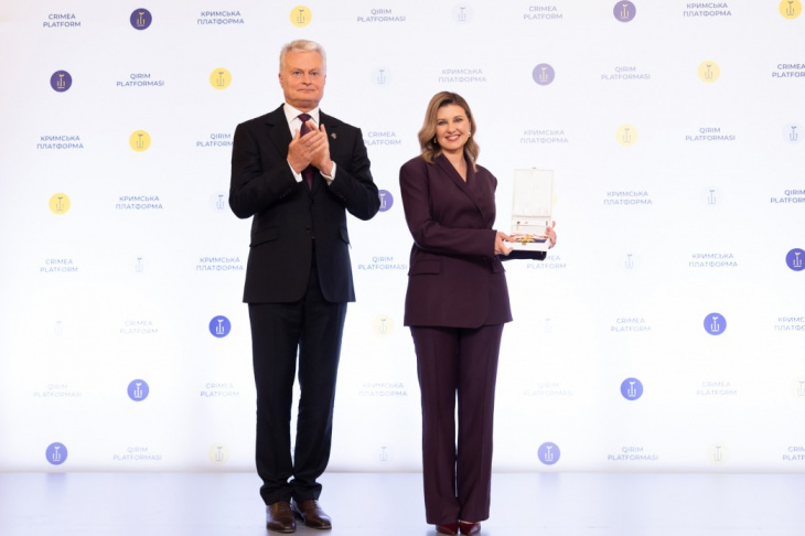 President of Lithuania Awarded First Lady of Ukraine Olena Zelenska with  the Order of Vytautas the Great | Embassy of Ukraine in the Republic of  Lithuania